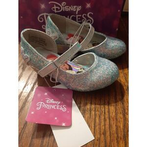 New Little Girls Size 6 Disney Princess Silver Princess Ballet Dress Shoes NWT